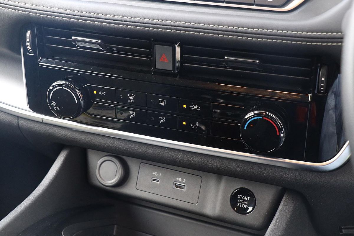 2025 Nissan X-TRAIL ST T33