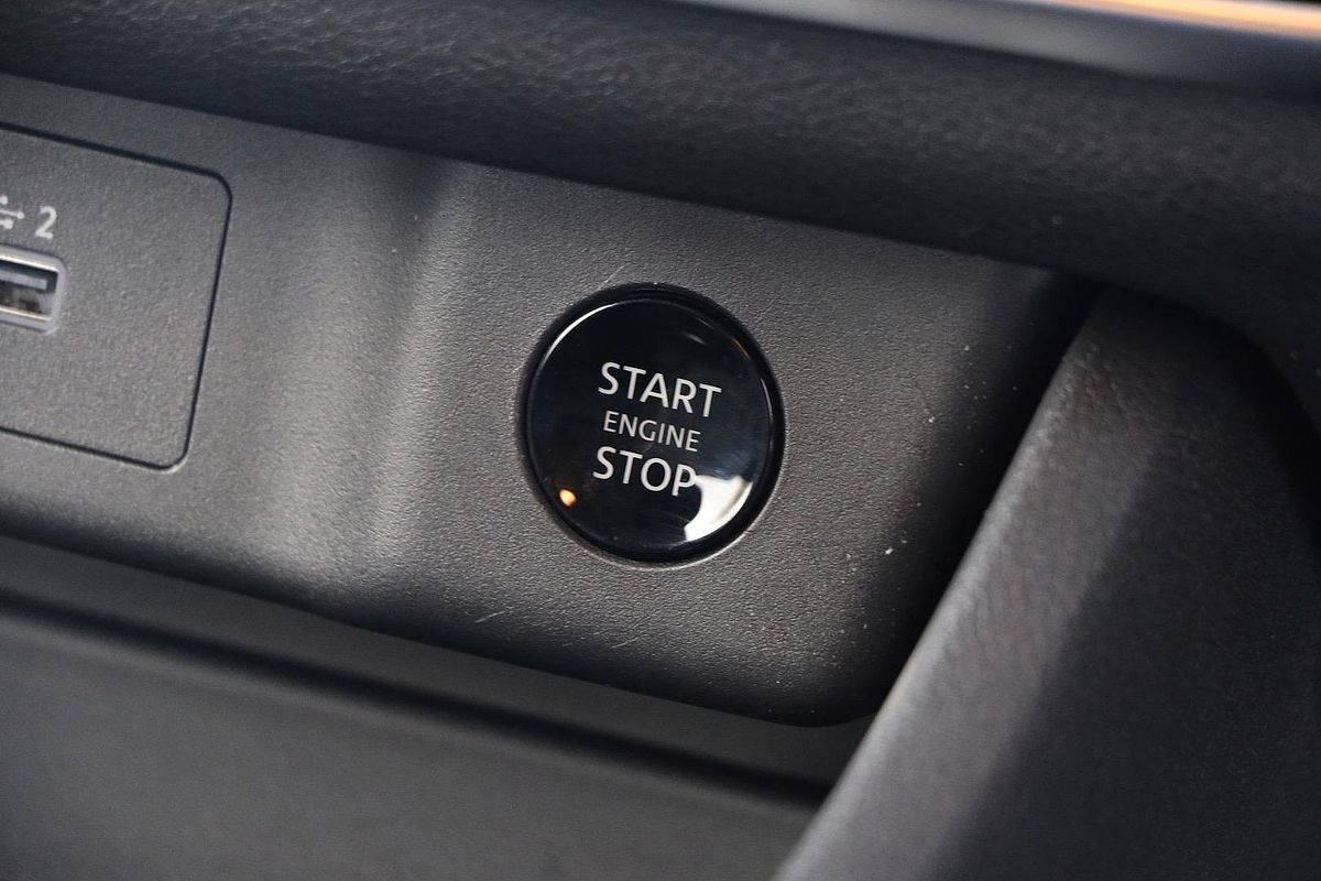 2025 Nissan X-TRAIL ST T33