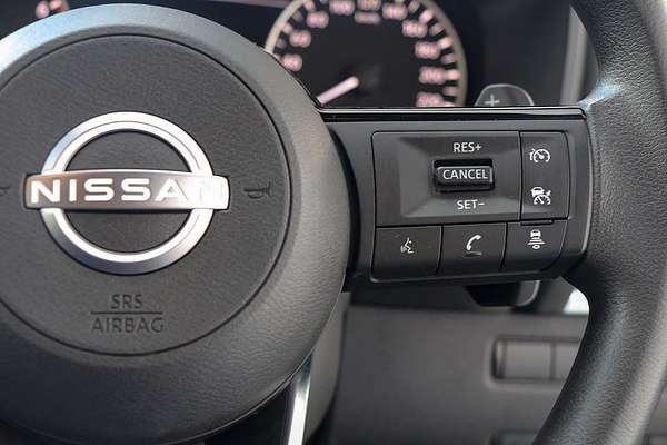 2025 Nissan X-TRAIL ST T33