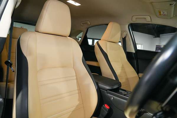 2016 Lexus NX NX200t Luxury AGZ15R