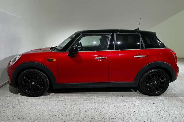 2018 MINI Hatch Cooper F55