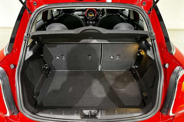 2018 MINI Hatch Cooper F55