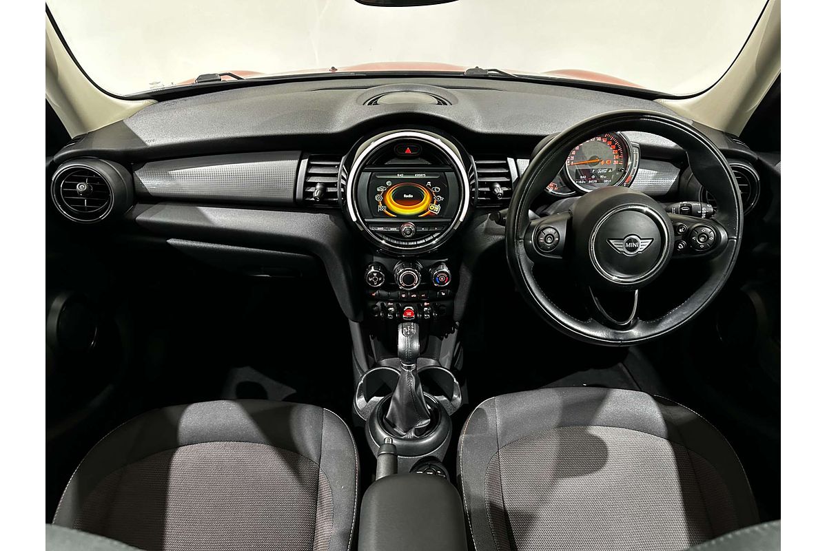 2018 MINI Hatch Cooper F55