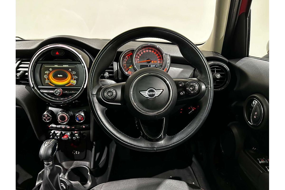 2018 MINI Hatch Cooper F55