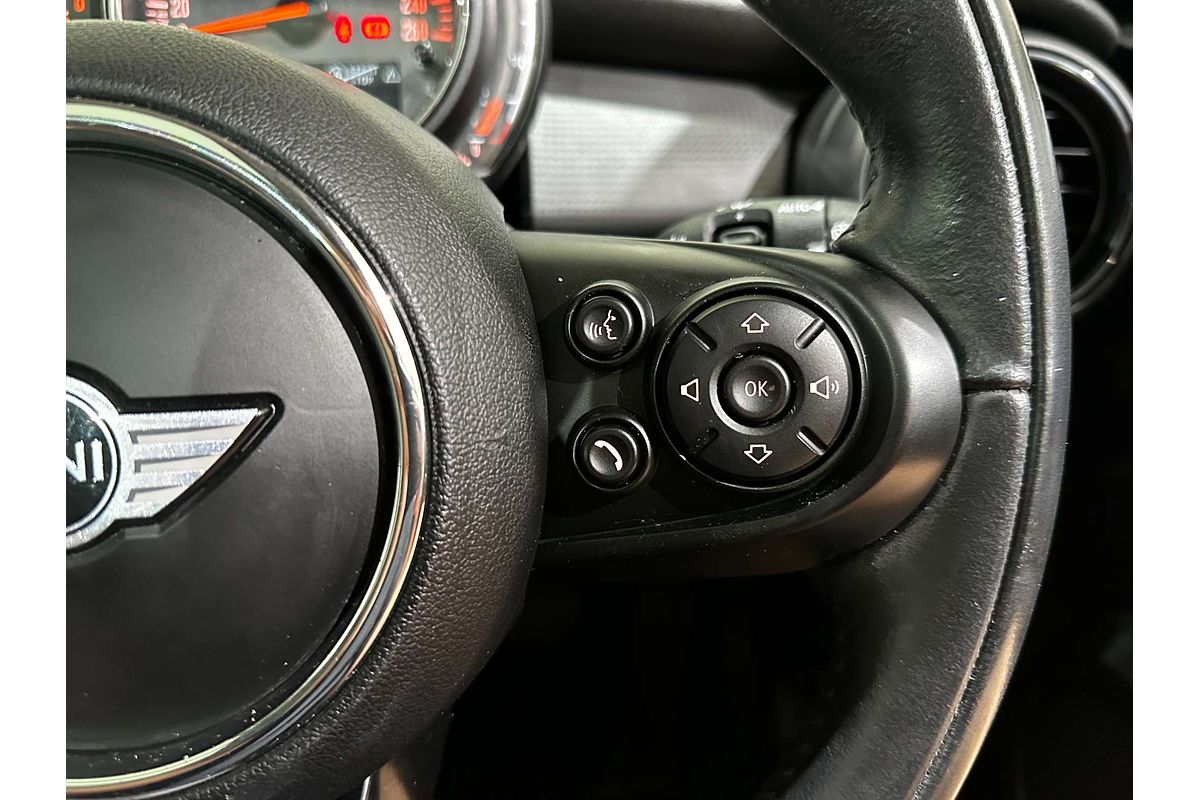 2018 MINI Hatch Cooper F55