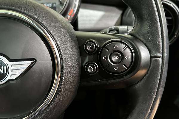 2018 MINI Hatch Cooper F55