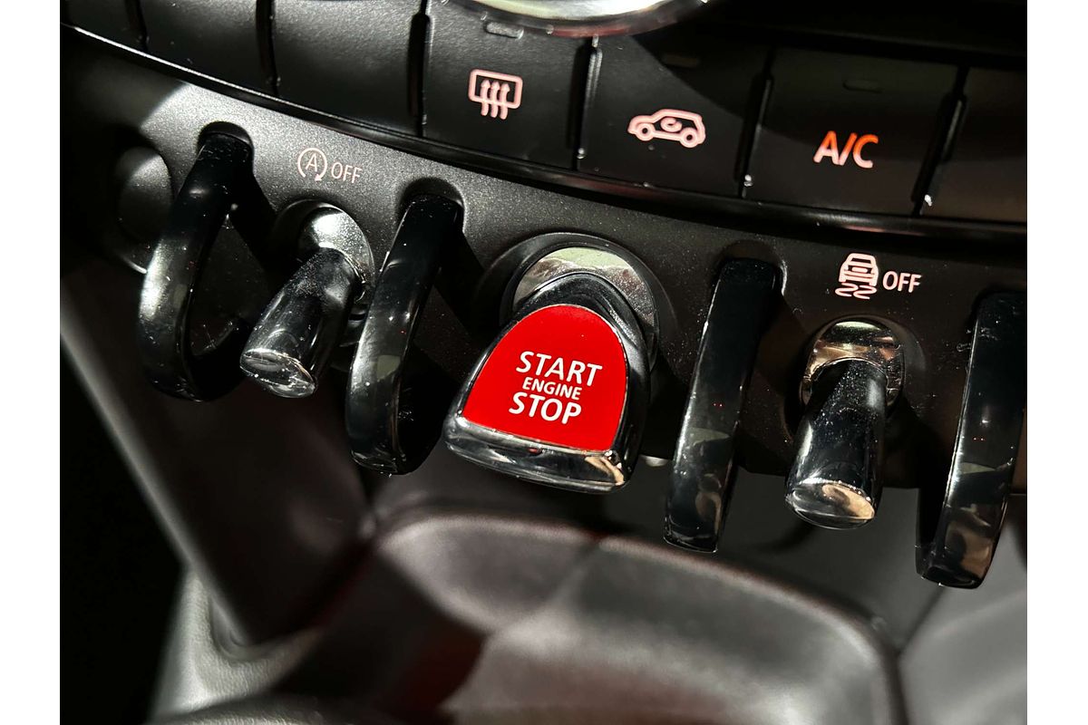 2018 MINI Hatch Cooper F55