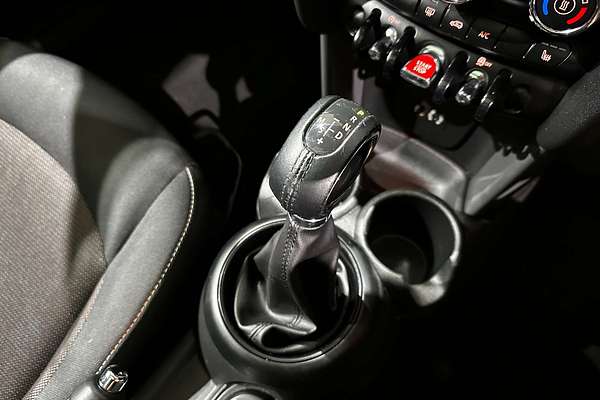 2018 MINI Hatch Cooper F55