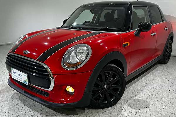2018 MINI Hatch Cooper F55