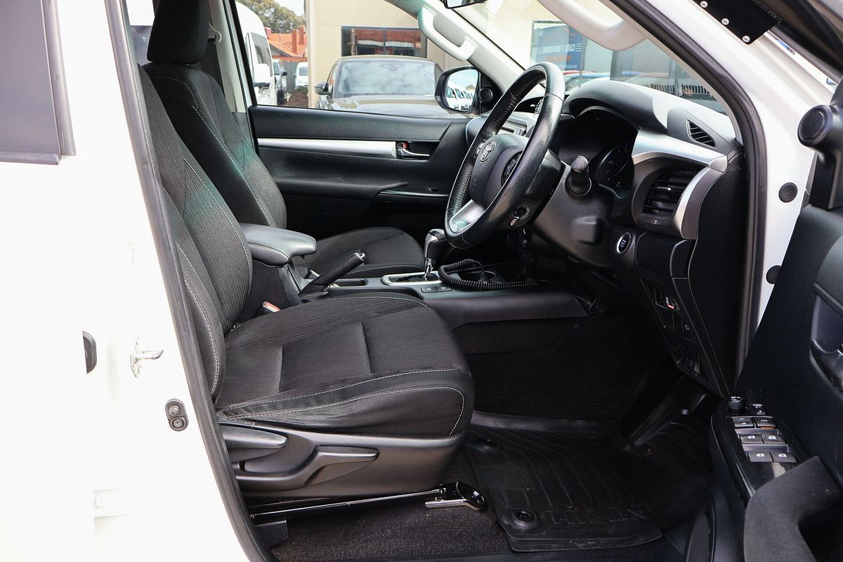 2019 Toyota Hilux SR5 GUN126R 4X4