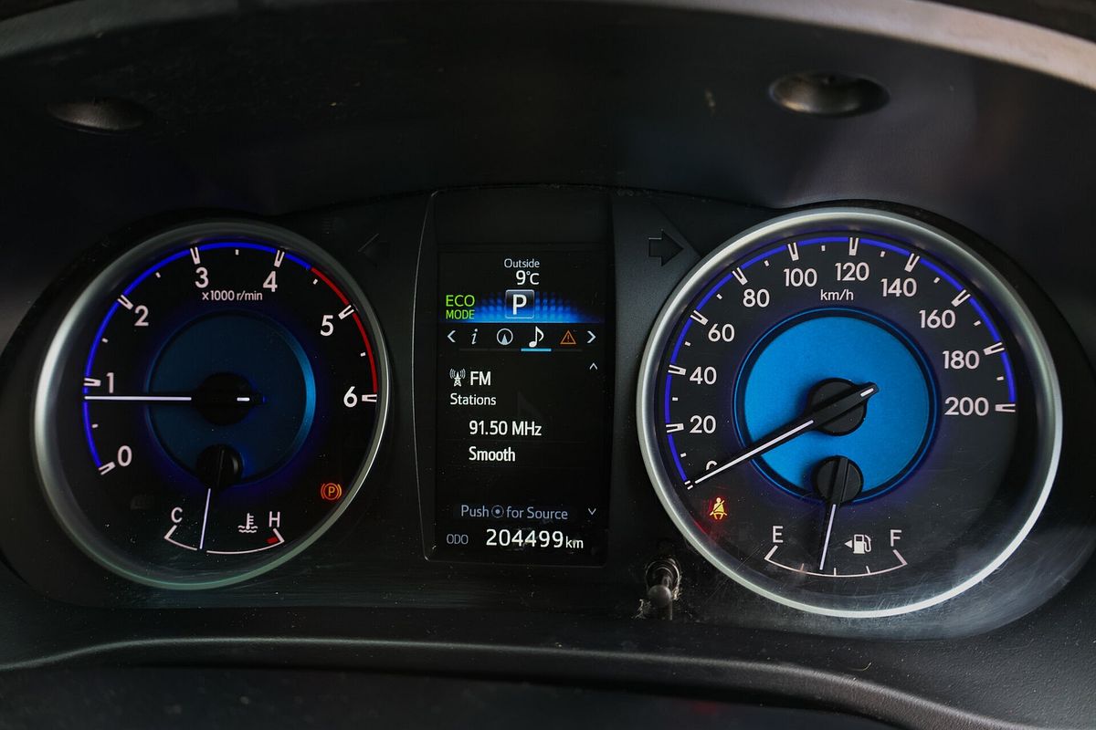 2019 Toyota Hilux SR5 GUN126R 4X4