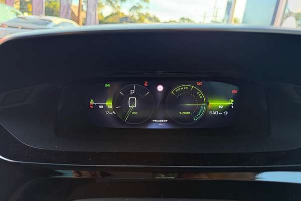 2025 Peugeot 308 GT Hybrid P51