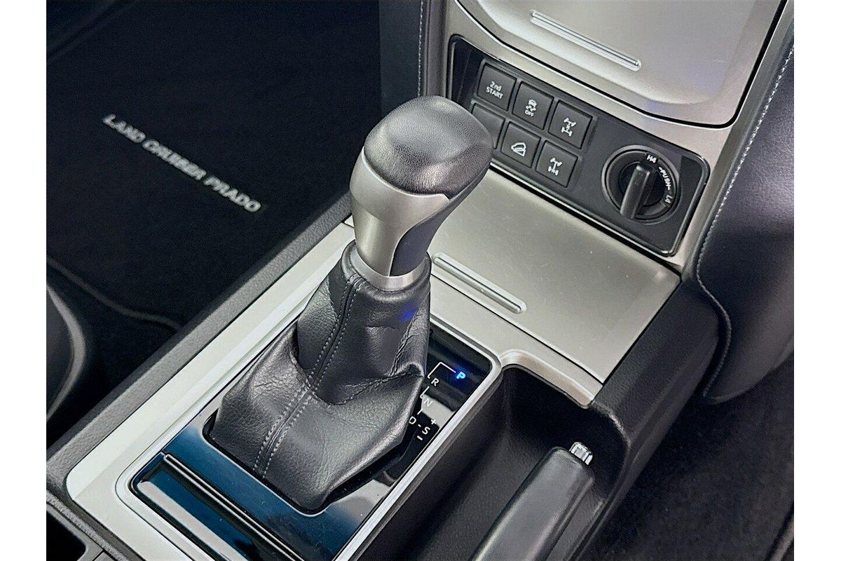 2023 Toyota Landcruiser Prado VX GDJ150R