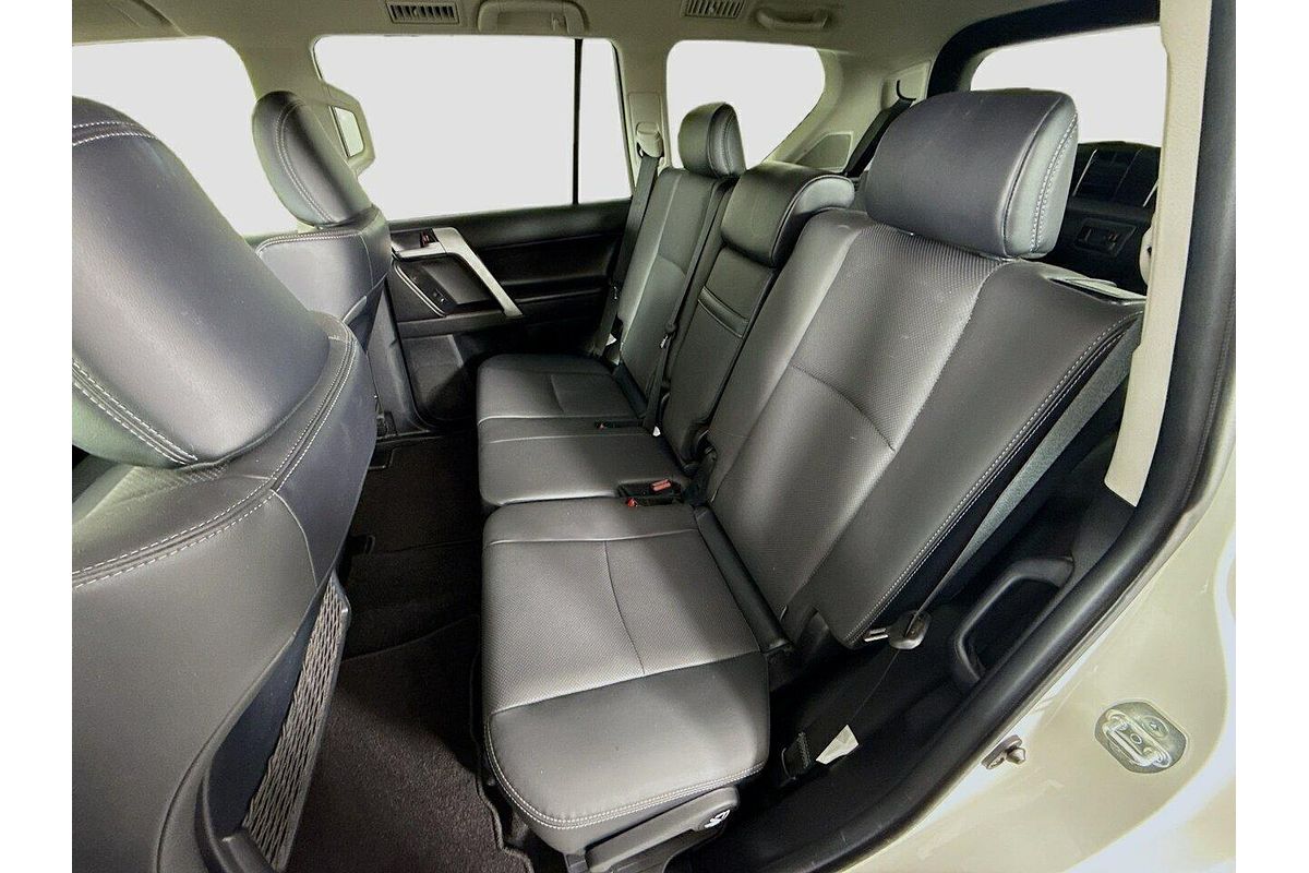 2023 Toyota Landcruiser Prado VX GDJ150R