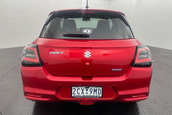 2025 Suzuki Swift Hybrid GLX UZ