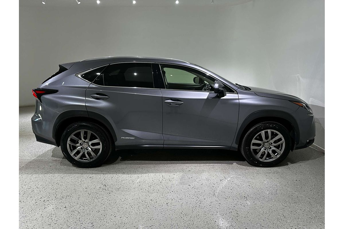 2015 Lexus NX NX300h Luxury AYZ10R