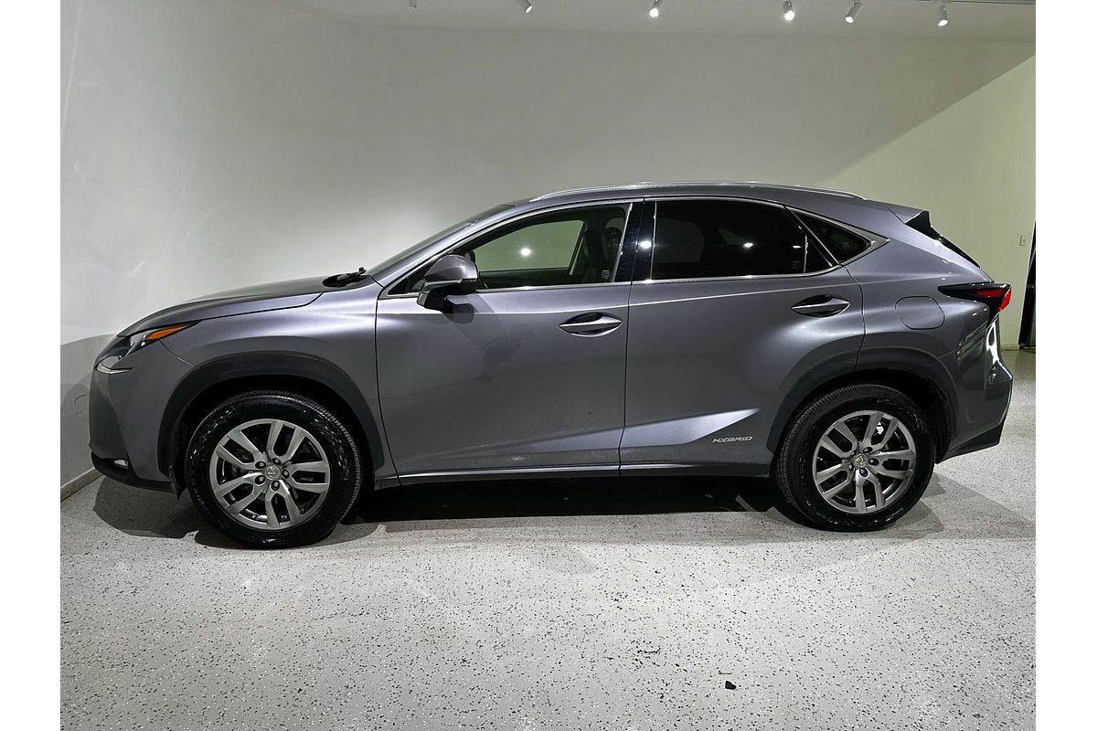 2015 Lexus NX NX300h Luxury AYZ10R