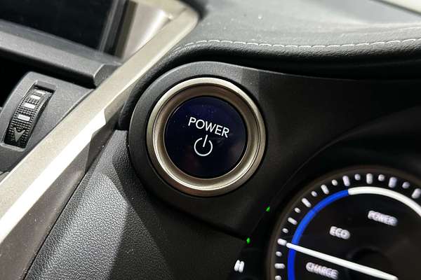 2015 Lexus NX NX300h Luxury AYZ10R