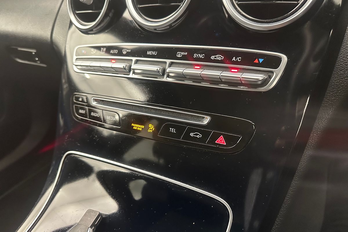 2017 Mercedes-Benz C-Class C200 W205