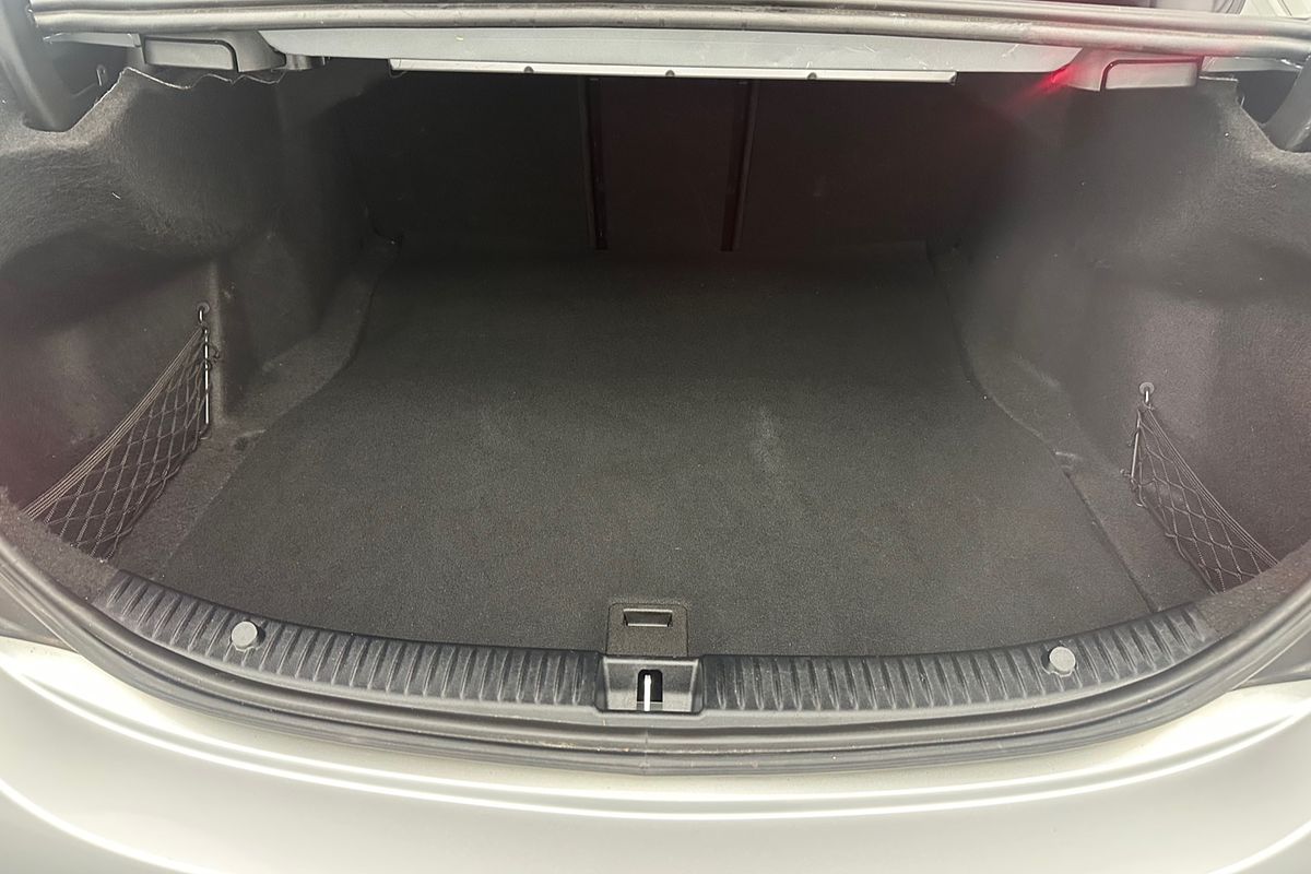 2017 Mercedes-Benz C-Class C200 W205