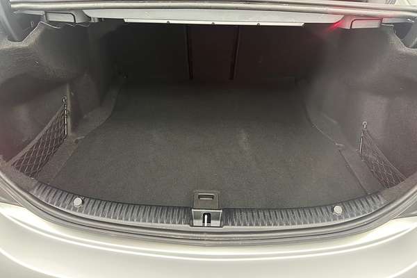 2017 Mercedes-Benz C-Class C200 W205
