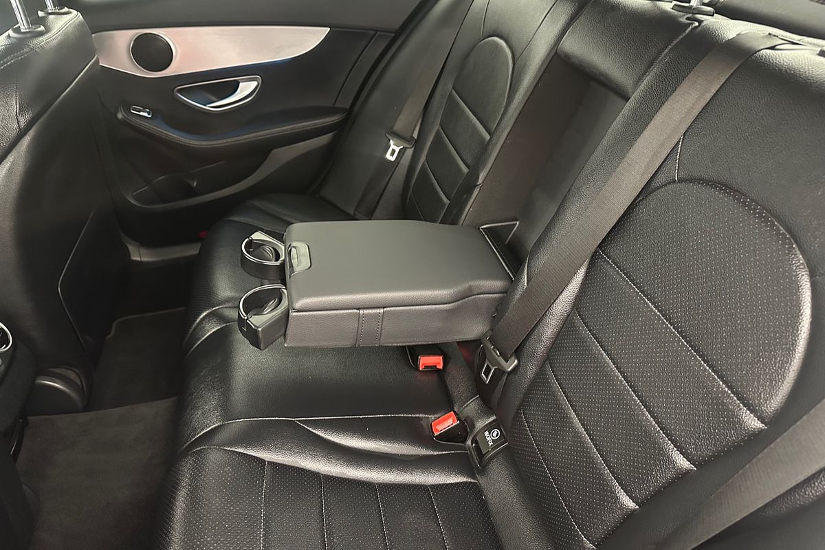 2017 Mercedes-Benz C-Class C200 W205