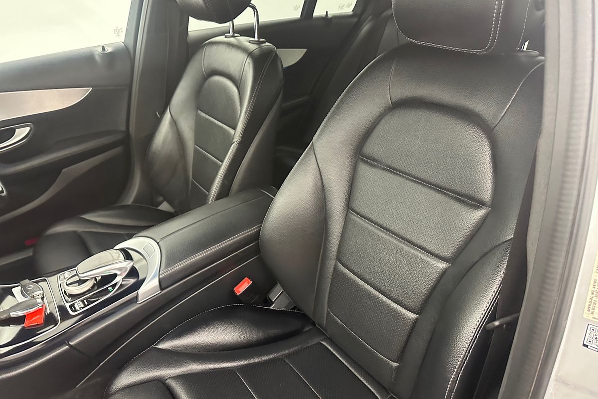2017 Mercedes-Benz C-Class C200 W205