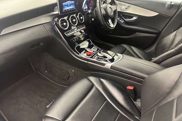 2017 Mercedes-Benz C-Class C200 W205