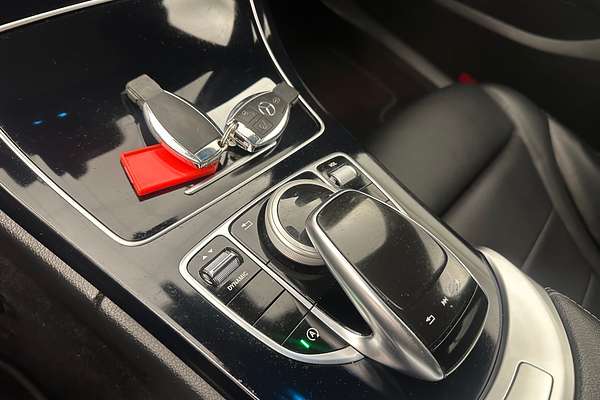 2017 Mercedes-Benz C-Class C200 W205