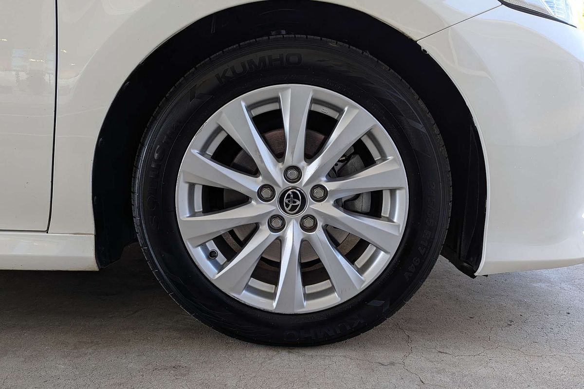 2019 Toyota Camry Ascent ASV70R