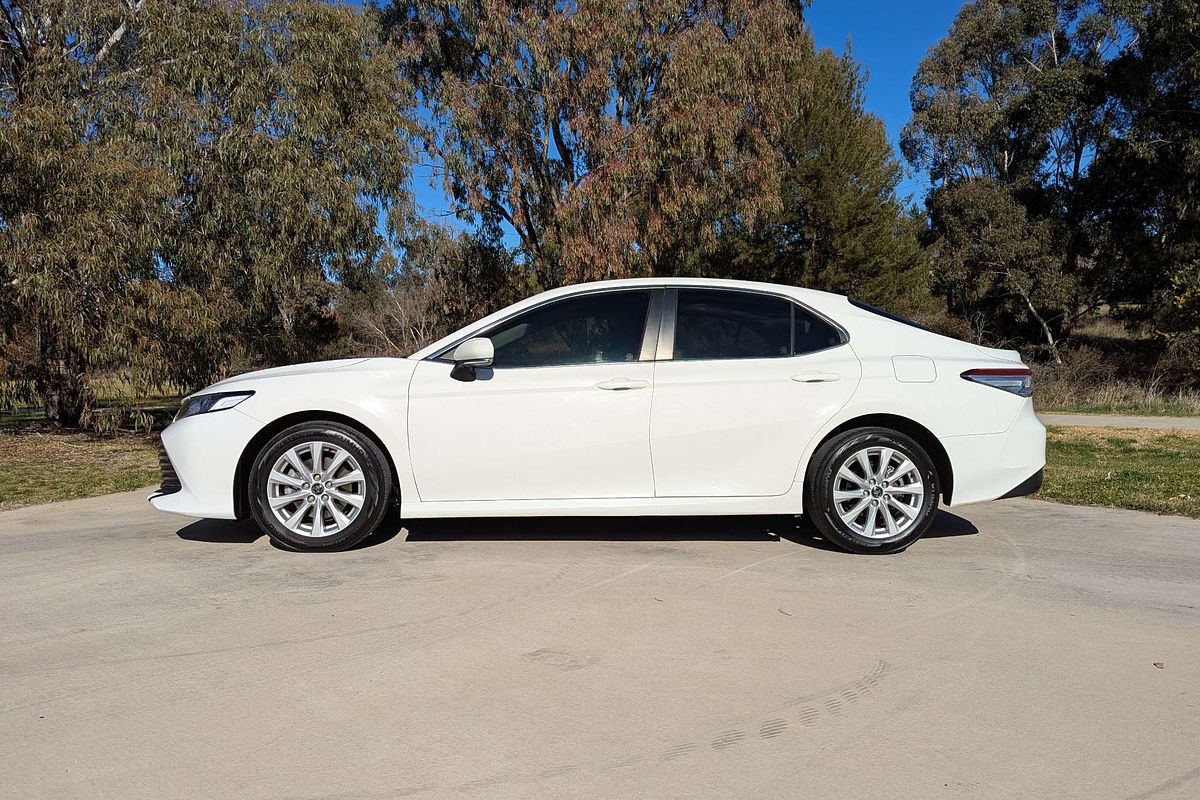 2019 Toyota Camry Ascent ASV70R