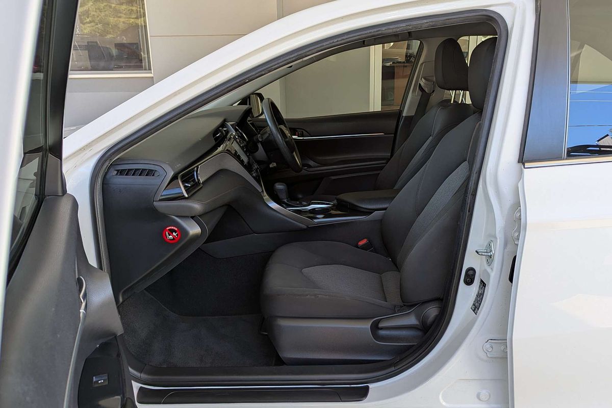 2019 Toyota Camry Ascent ASV70R