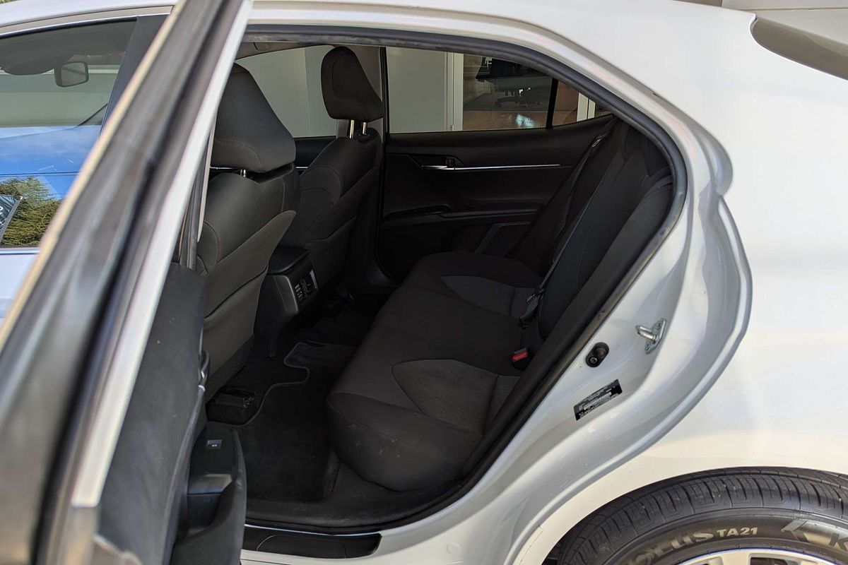 2019 Toyota Camry Ascent ASV70R