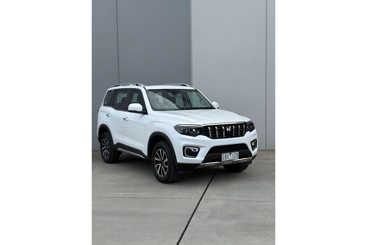 2023 Mahindra Scorpio Z8L