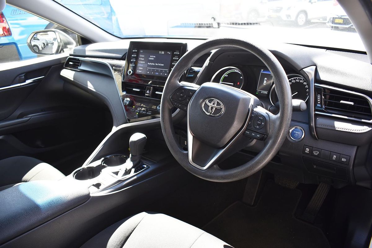 2024 Toyota Camry Ascent AXVH70R