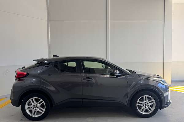 2020 Toyota C-HR GXL NGX10R