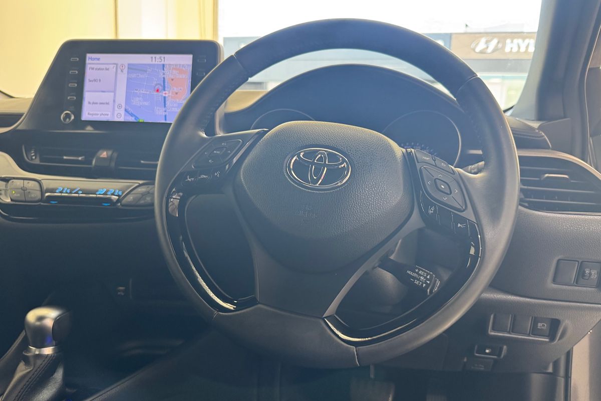 2020 Toyota C-HR GXL NGX10R