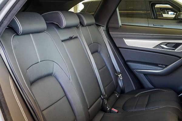 2024 Jaguar F-PACE PHEV P400e R-Dynamic SE 90th Anniversary Edition X761