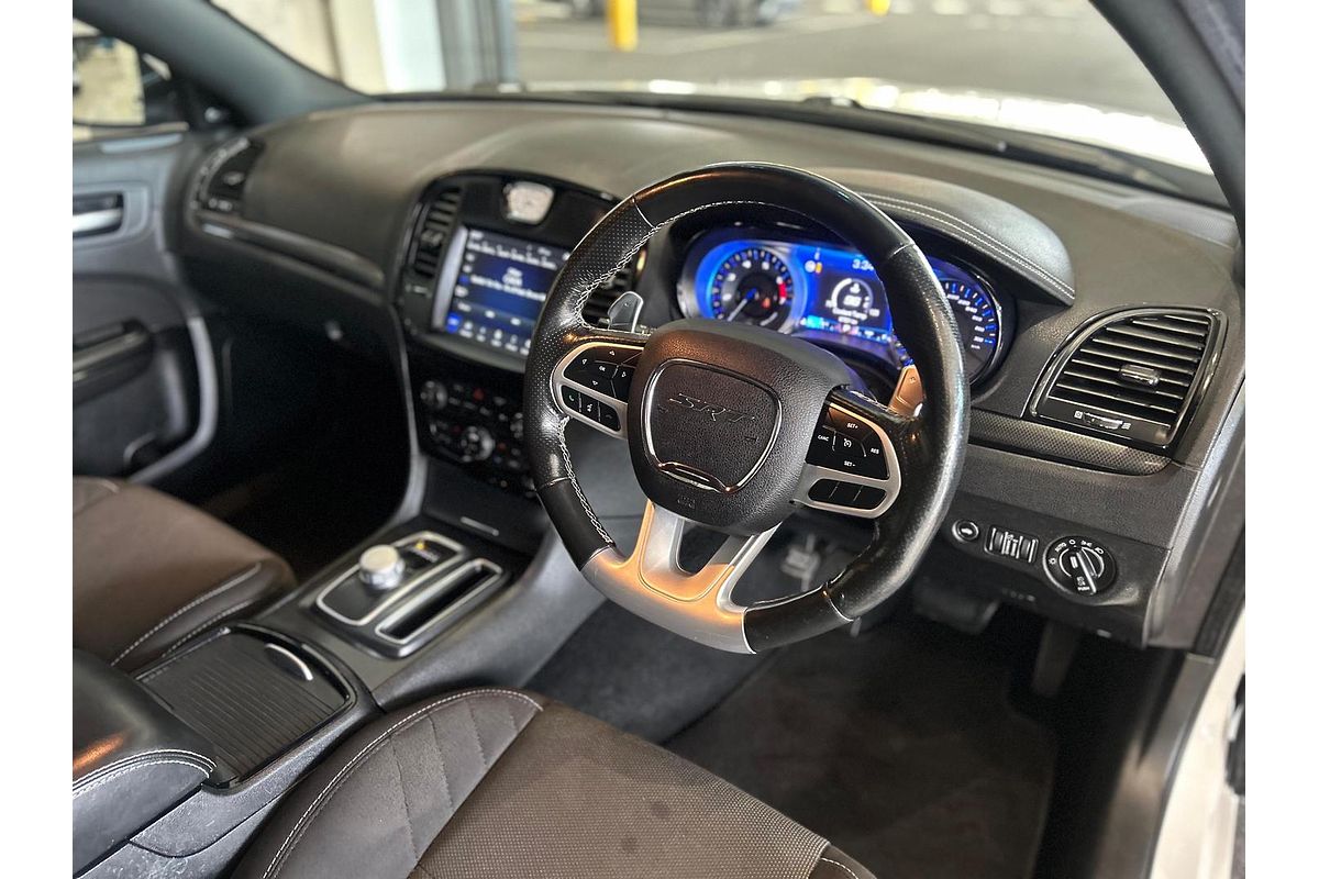 2021 Chrysler 300 SRT Core LX