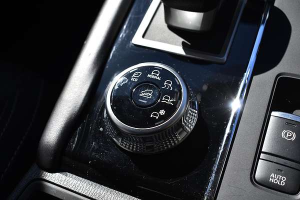 2024 Mitsubishi Outlander ES ZM