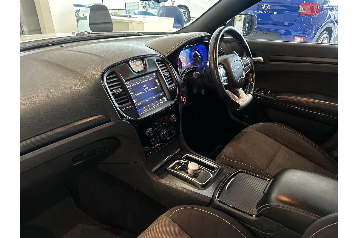 2021 Chrysler 300 SRT Core LX