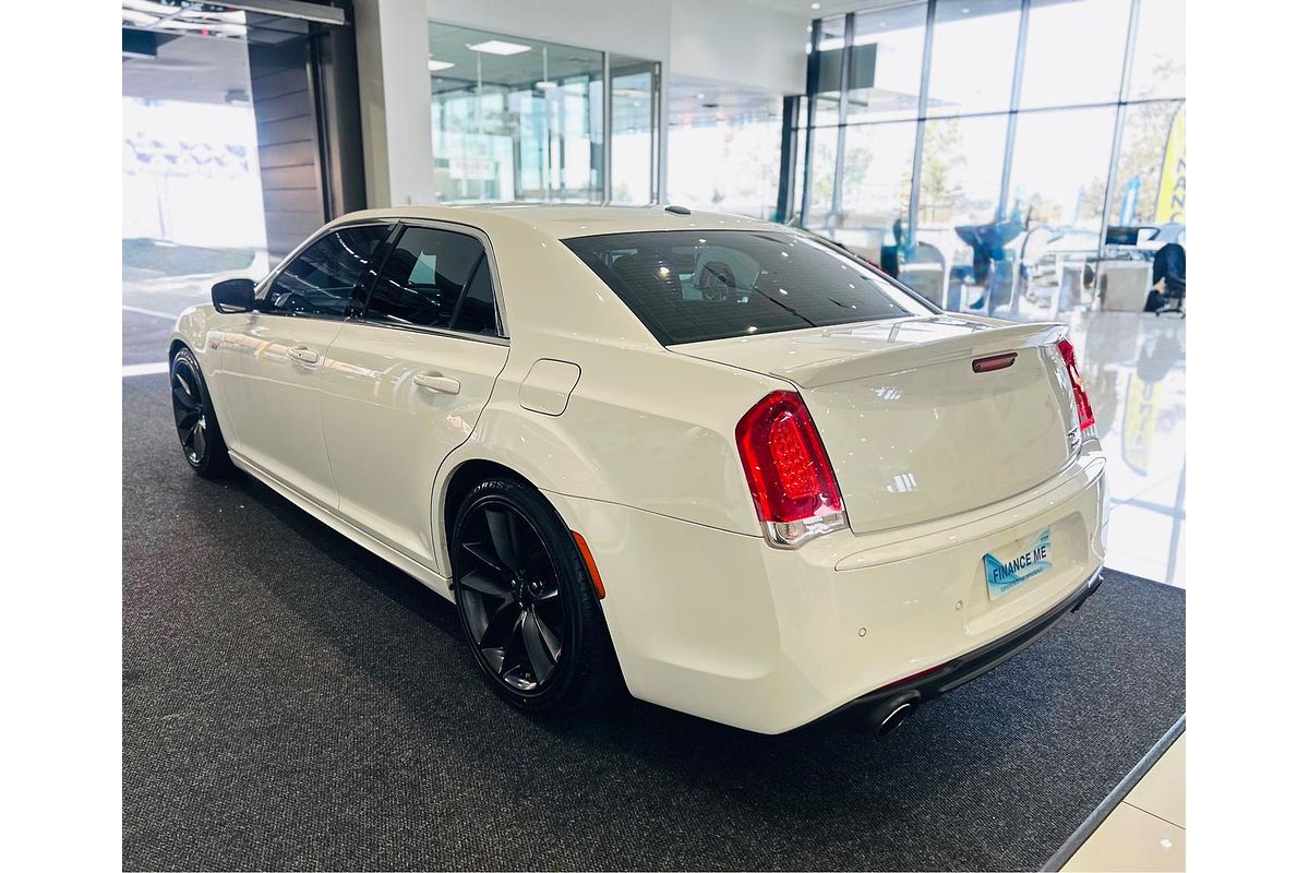 2021 Chrysler 300 SRT Core LX
