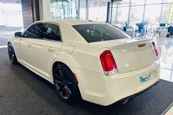 2021 Chrysler 300 SRT Core LX