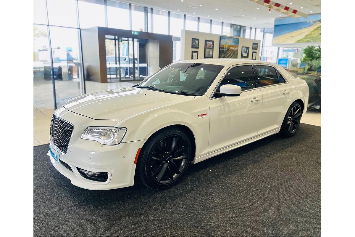 2021 Chrysler 300 SRT Core LX