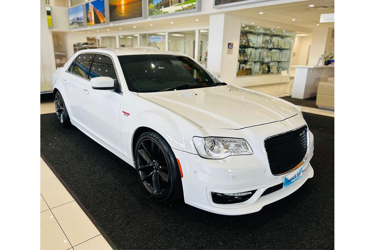 2021 Chrysler 300 SRT Core LX