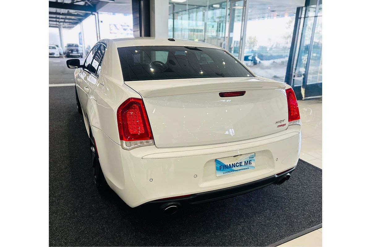 2021 Chrysler 300 SRT Core LX