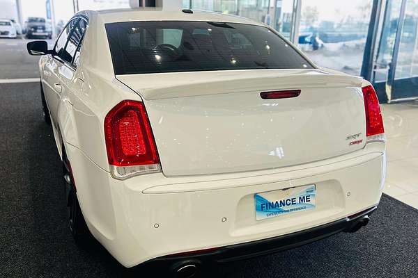 2021 Chrysler 300 SRT Core LX