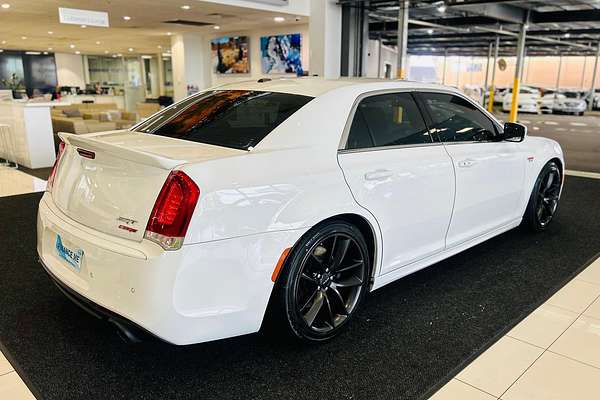 2021 Chrysler 300 SRT Core LX