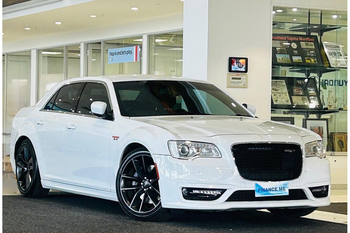 2021 Chrysler 300 SRT Core LX