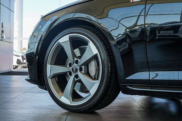 2019 Audi A4 45 TFSI S line B9